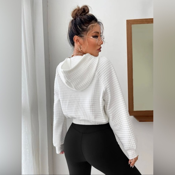 EUC Sz M (6) Raglan Sleeve Drawstring Hoodie - Picture 5 of 11